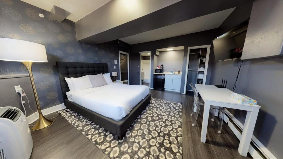 Lower Level Studios In Hip Bay Village Βοστώνη Εξωτερικό φωτογραφία